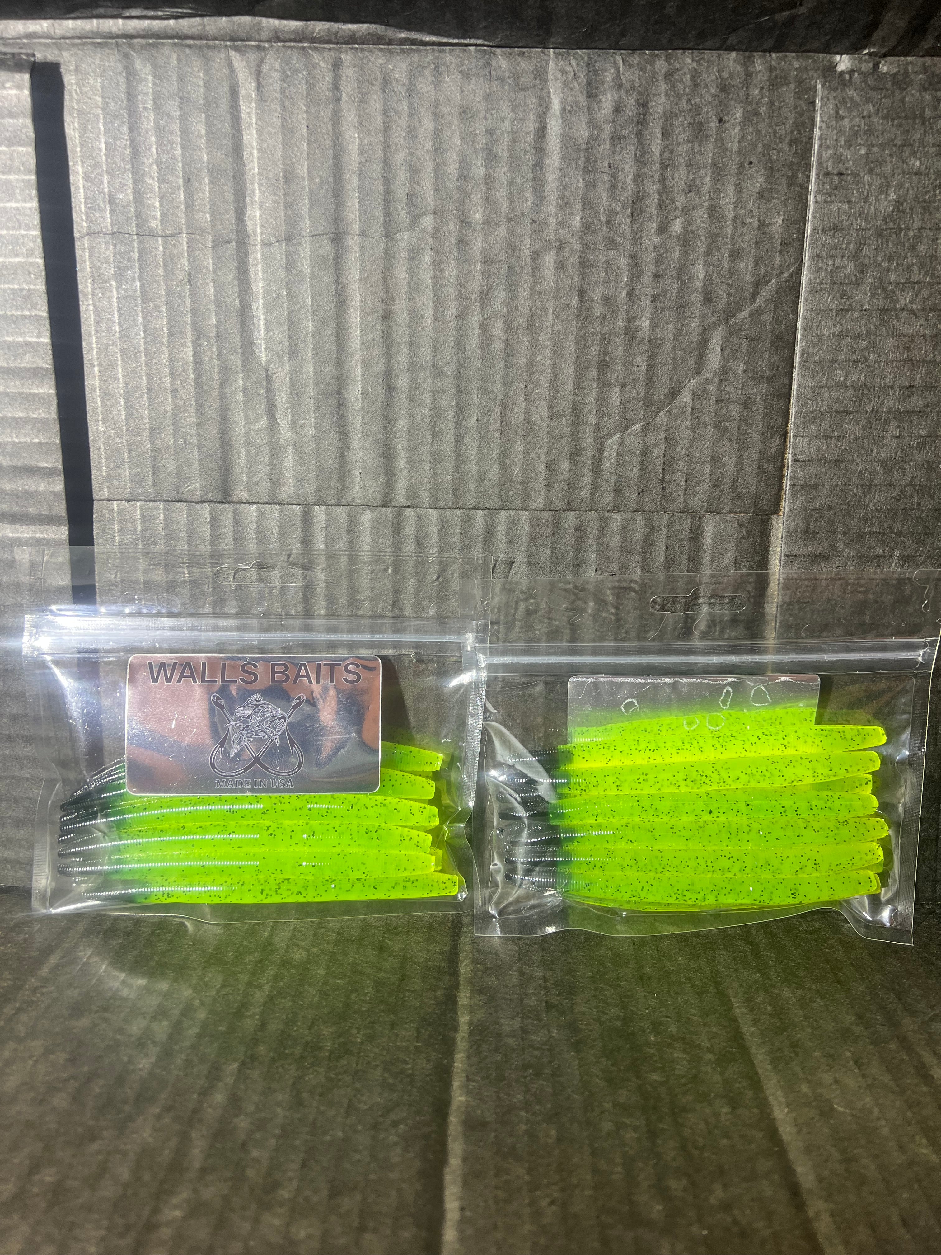 SENKO Chartreuse Pepper with black flake and a Black tail 5-inch Senko=Chartreuse Pep